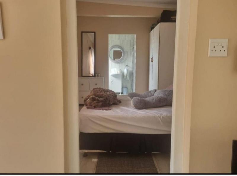 4 Bedroom Property for Sale in Fairfield Estate Western Cape